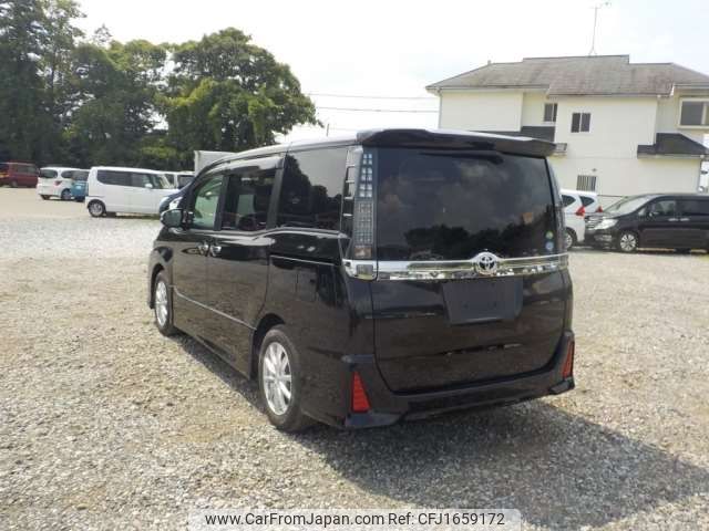 toyota voxy 2016 CFJ1659172 image 2