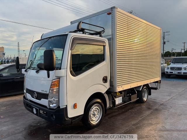 nissan atlas 2017 GOO_NET_EXCHANGE_0541399A30250726W001 image 1