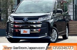 toyota ノア-ハイブリッド-4wd 2022 -TOYOTA--ﾉｱ ﾊｲﾌﾞﾘｯﾄﾞ 4WD 6AA-ZWR95W--ZWR95-0005973---TOYOTA--ﾉｱ ﾊｲﾌﾞﾘｯﾄﾞ 4WD 6AA-ZWR95W--ZWR95-0005973-