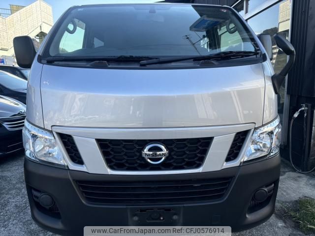 nissan nv350-caravan-van 2013 quick_quick_LDF-VW2E26_VW2E26-007786 image 2