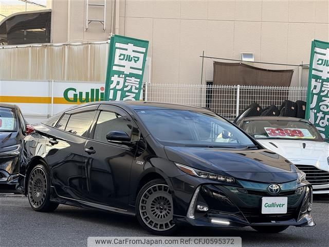 toyota prius-phv 2017 -TOYOTA--Prius PHV DLA-ZVW52--ZVW52-3020130---TOYOTA--Prius PHV DLA-ZVW52--ZVW52-3020130- image 1