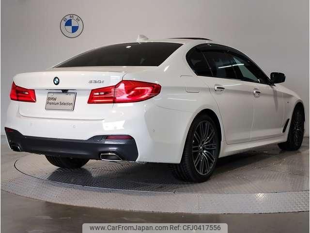 bmw 5-series 2017 quick_quick_DBA-JA20_WBAJA52070G886382 image 2