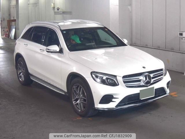 mercedes-benz glc-class 2019 CFJ1832909 image 1