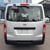 nissan nv350-caravan-van 2017 GOO_JP_700030018430250616001 image 5