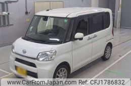 daihatsu tanto 2015 CFJ1786832