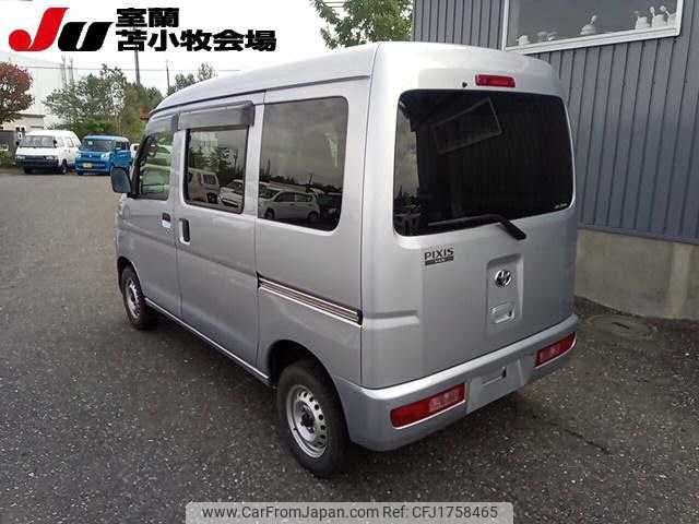toyota pixis-van 2013 CFJ1758465 image 2