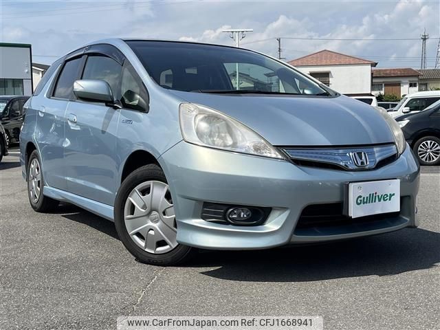 honda fit-shuttle 2013 CFJ1668941 image 1