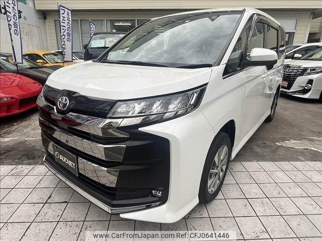 toyota noah 2022 -TOYOTA--Noah 6AA-ZWR95W--ZWR95-0007113---TOYOTA--Noah 6AA-ZWR95W--ZWR95-0007113- image 1