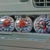 nissan crew 1997 CFJ4532809 image 9