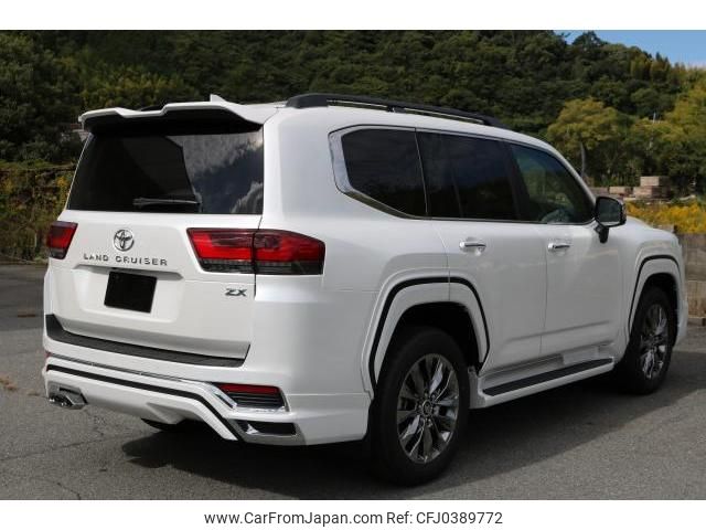 toyota land-cruiser 2023 quick_quick_VJA300W_4125419 image 2