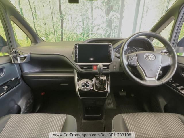 toyota voxy 2018 CFJ1733108 image 2