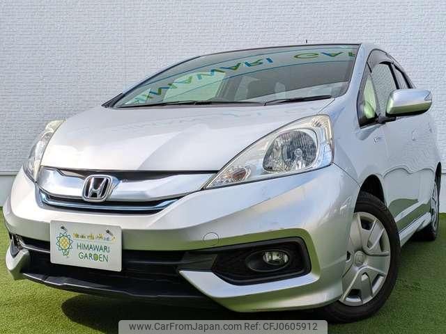 honda fit-shuttle-hybrid 2013 quick_quick_DAA-GP2_GP2-3203159 image 1