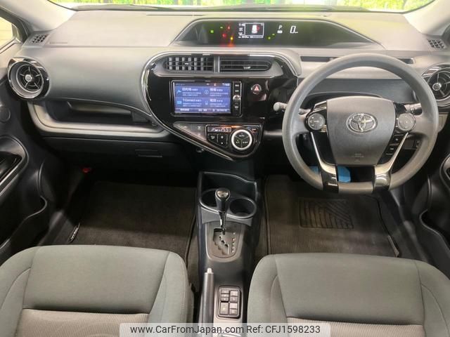 toyota aqua 2018 CFJ1598233 image 2