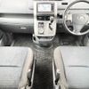 toyota voxy 2010 CFJ1805006 image 3