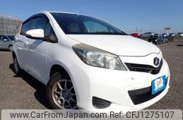 toyota vitz 2011 646828-N2024100124F-24