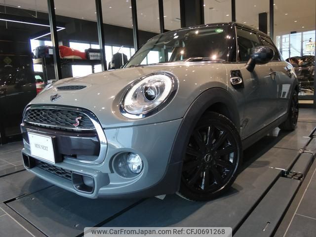 mini mini-others 2018 quick_quick_XS20_WMWXS720202G72502 image 1