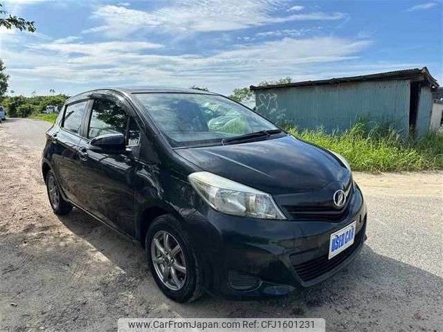 toyota vitz 2012 CFJ1601231 image 1