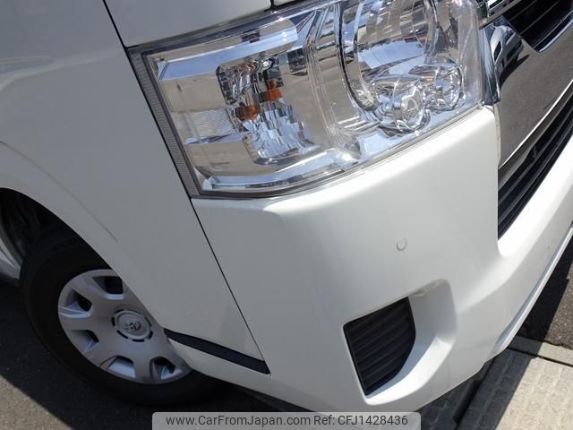 toyota hiace-van 2022 GOO_JP_700120021230250716003 image 2