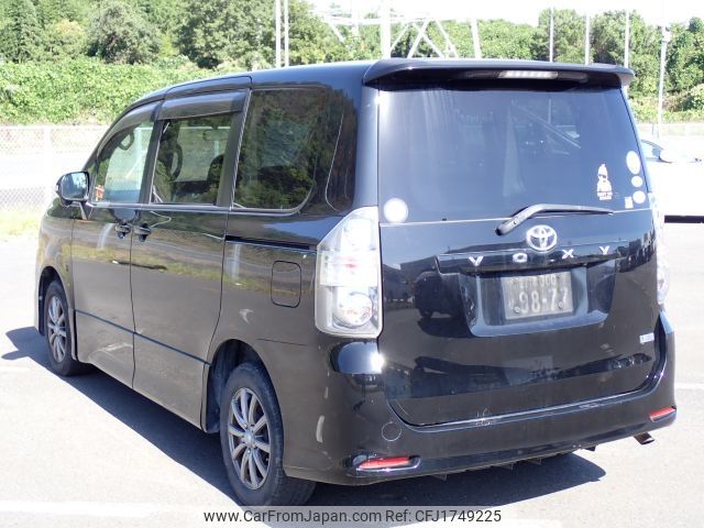 toyota voxy 2008 CFJ1749225 image 1