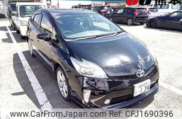 toyota prius 2012 CFJ1690396