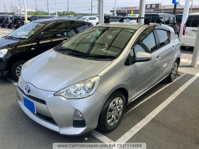 toyota aqua 2013 -TOYOTA--AQUA DAA-NHP10--NHP10-6159843---TOYOTA--AQUA DAA-NHP10--NHP10-6159843- image 2