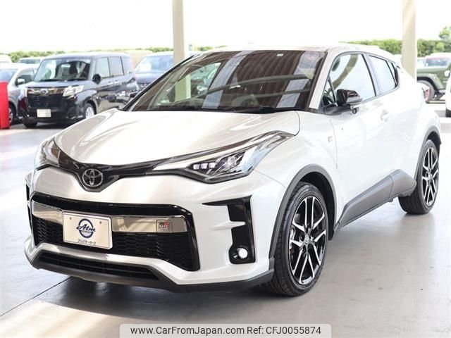 toyota c-hr 2022 -TOYOTA--C-HR 3BA-NGX10--NGX10-2022471---TOYOTA--C-HR 3BA-NGX10--NGX10-2022471- image 1