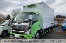 hino dutro 2017 GOO_NET_EXCHANGE_0903516A30231219W055