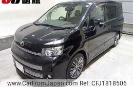 toyota voxy 2007 CFJ1818506