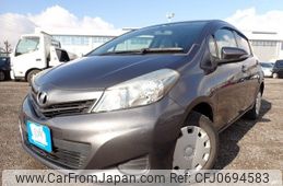 toyota vitz 2012 REALMOTOR_N2025010122F-24