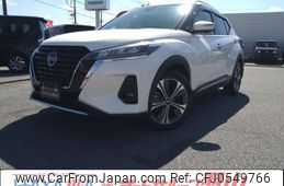 nissan kix 2022 -NISSAN--KIX 6AA-P15--P15-060142---NISSAN--KIX 6AA-P15--P15-060142-