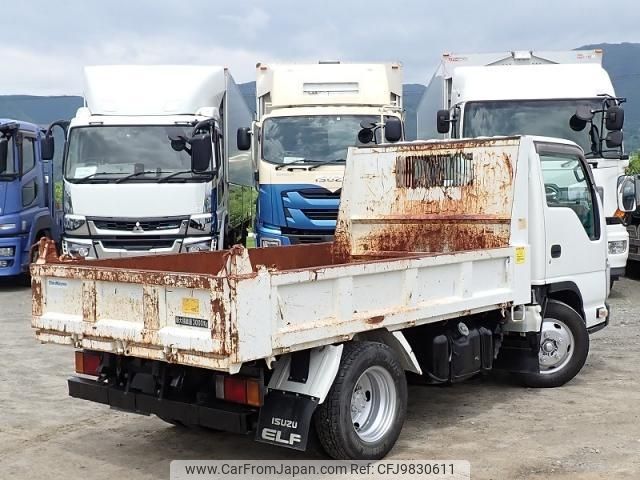 isuzu elf-truck 2015 CFJ9830611 image 2