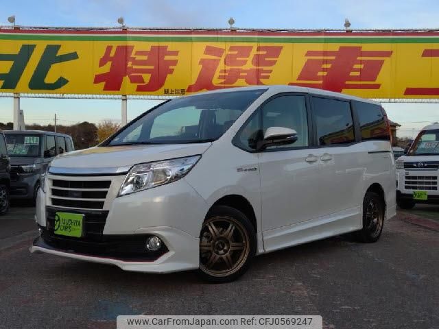 toyota noah 2014 quick_quick_DAA-ZWR80G_ZWR80-0040354 image 1