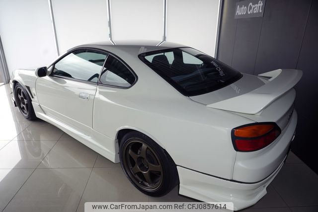 nissan silvia 1999 644bca73e16ca5d06a6819739a7b5274 image 2