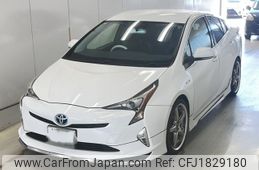 toyota prius 2017 CFJ1829180