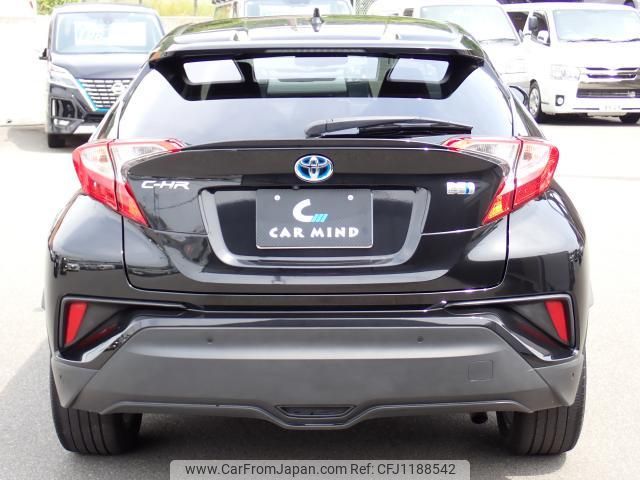 toyota c-hr 2018 quick_quick_ZYX10_ZYX10-2021057 image 2