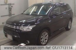 mitsubishi outlander-phev 2013 CFJ1713114