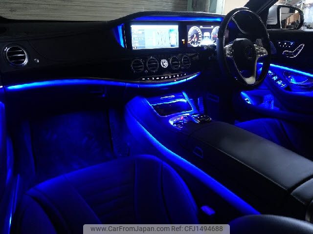 mercedes-benz s-class 2018 CFJ1494688 image 2