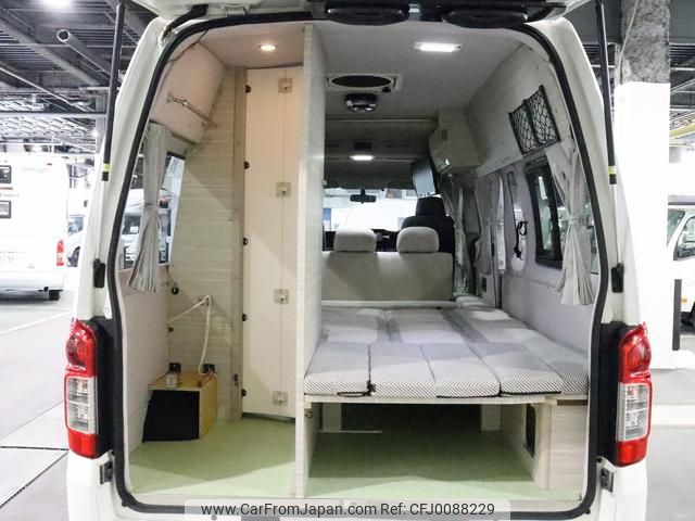 nissan nv350-caravan-van 2013 GOO_JP_700030304130240805001 image 2