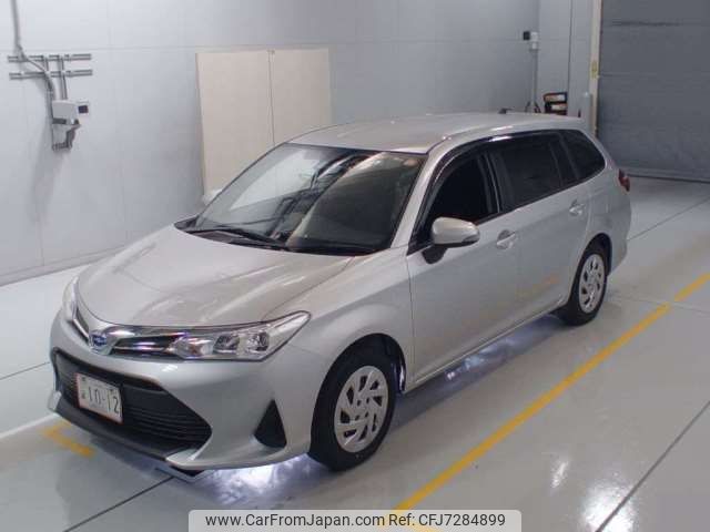 TOYOTA　COROLLA　FIELDER　2台セット 2001 Toyota Corolla Fielder ZZE122G - Car Price $3,200