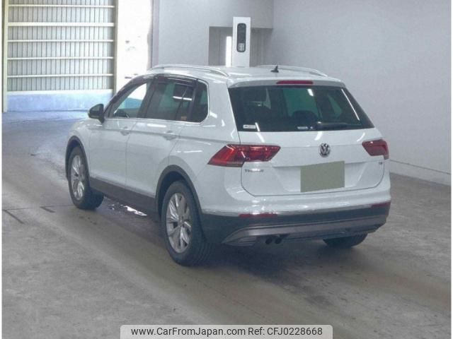 volkswagen tiguan 2017 quick_quick_ABA-5NCZE_WVGZZZ5N2HW854456 image 2