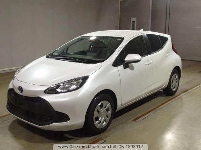 toyota aqua 2025 CFJ1393917 image 1
