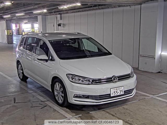 volkswagen golf-touran 2018 -VOLKSWAGEN--VW Golf Touran WVGZZZ1T8JW085575---VOLKSWAGEN--VW Golf Touran WVGZZZ1T8JW085575- image 1