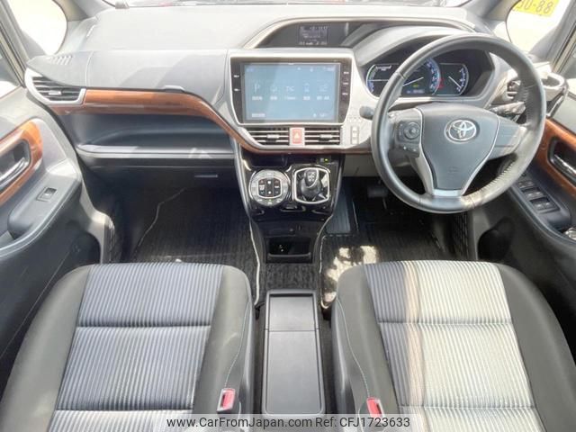 toyota voxy 2016 CFJ1723633 image 2