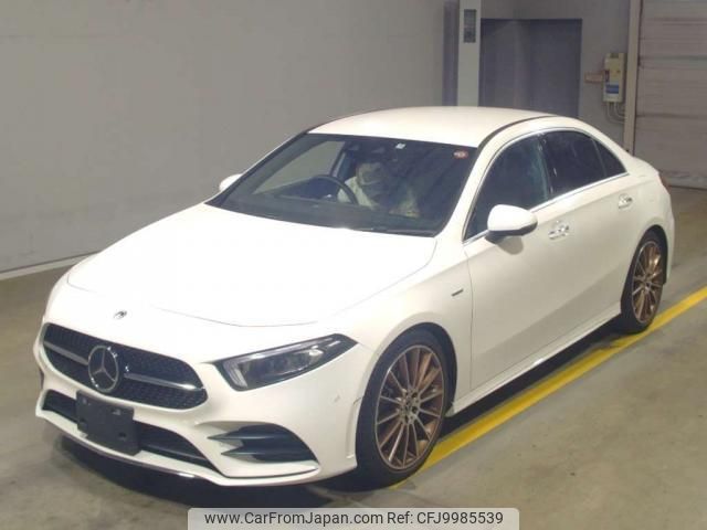 mercedes-benz a-class 2019 quick_quick_5BA-177147M_WDD1771472W014811 image 2