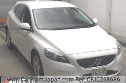 volvo v40 2014 -VOLVO--Volvo V40 MB4164T-E2158401---VOLVO--Volvo V40 MB4164T-E2158401-