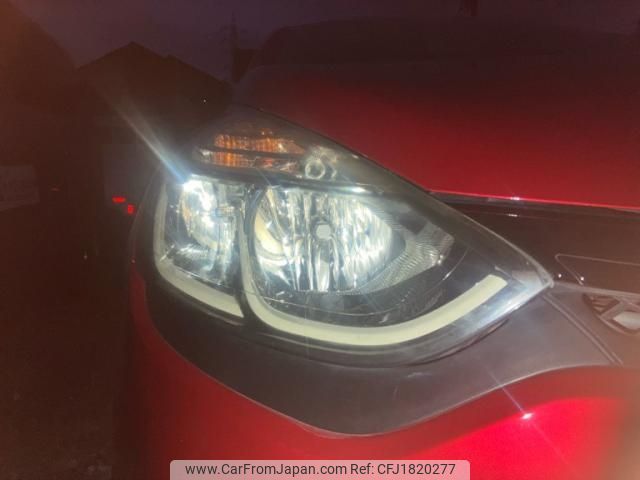 renault lutecia 2015 CFJ1820277 image 2