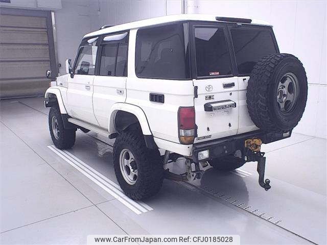 toyota land-cruiser 2004 CFJ0185028 image 2