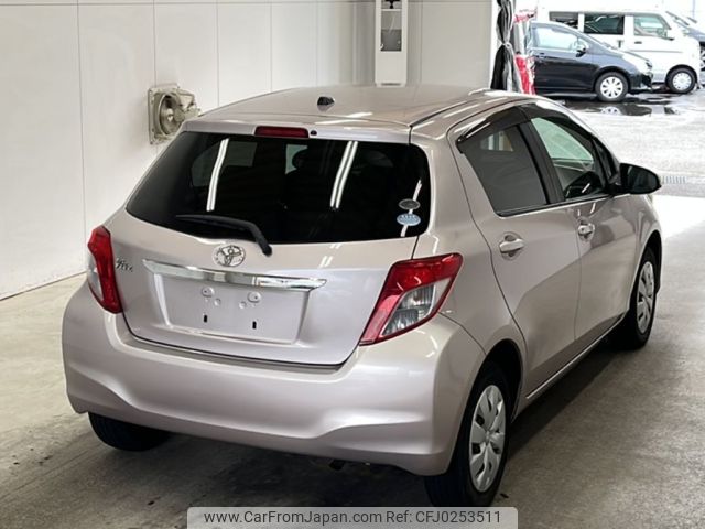 toyota vitz 2011 -TOYOTA--Vitz KSP130-2016847---TOYOTA--Vitz KSP130-2016847- image 2