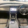 jaguar xf 2018 -JAGUAR--Jaguar XF Series LDA-JBS2NC--SAJBB2AN4JCY64317---JAGUAR--Jaguar XF Series LDA-JBS2NC--SAJBB2AN4JCY64317- image 2