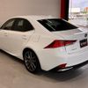 lexus is 2017 CFJ1781789 image 6